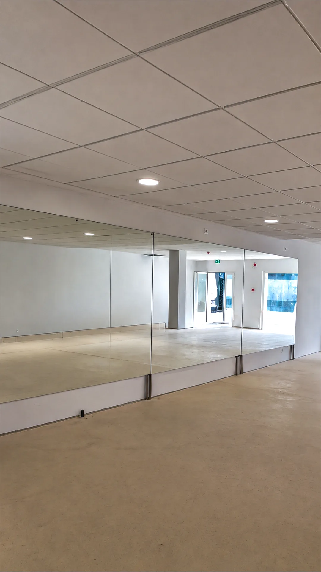 Espelho à medida — Infinite Glassworks